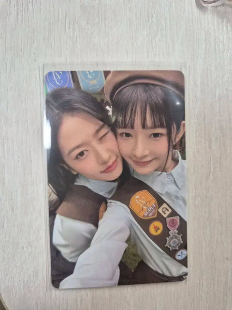Thẻ ảnh ngẫu nhiên của IVE Fan Concert Scout (Yujin, Rei)
