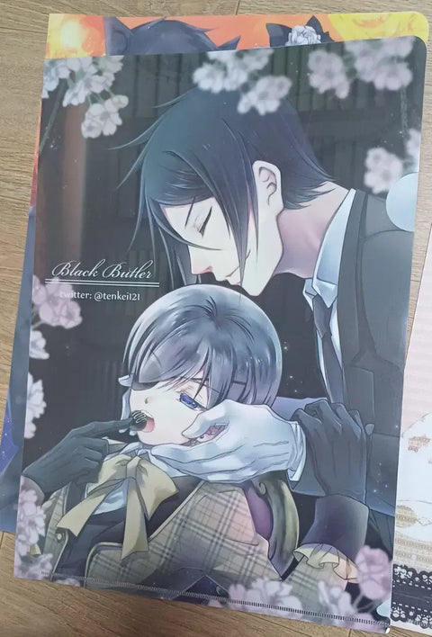 Black Butler A4 Clear File for Sale