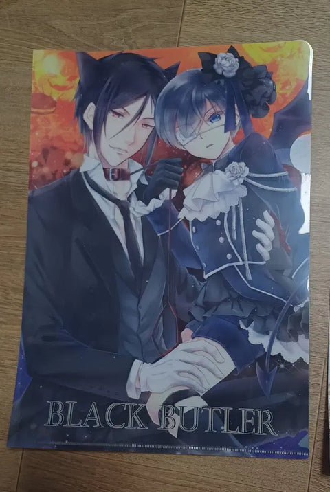 Black Butler A4 Clear File for Sale