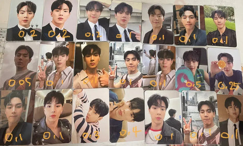 Selling Shownu photocard