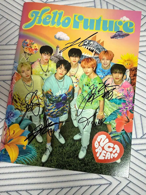 Album có chữ ký của NCT Dream