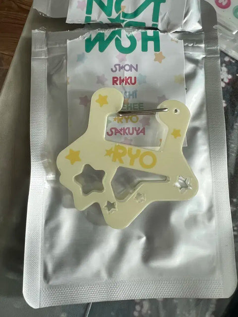 NCT WISH RYO Carabiner