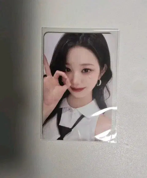I'm selling Ive's encore concert DVD from Soundwave, Wonyoung version.