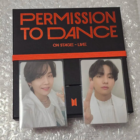 Phát hành album trực tiếp PTD (Permission to Dance) của BTS: Photocards Taehyung &amp; Yoongi
