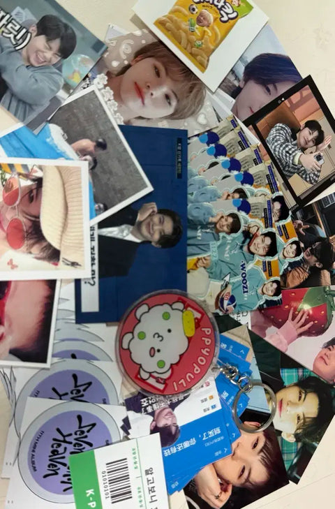 Seventeen Woozi photocards 7ea, selling as a set