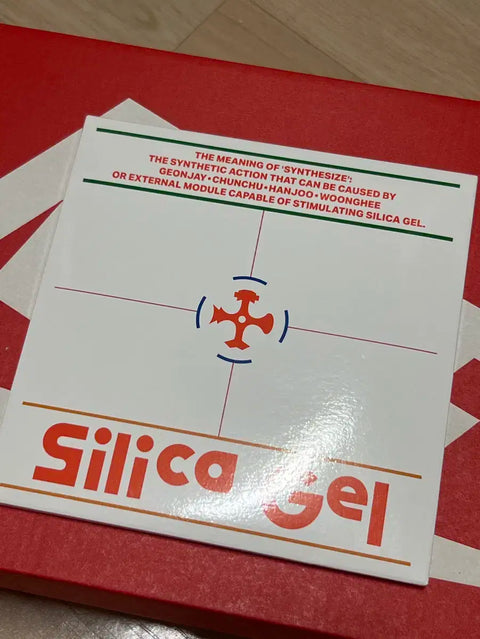 Silica gel synthesizer handkerchief