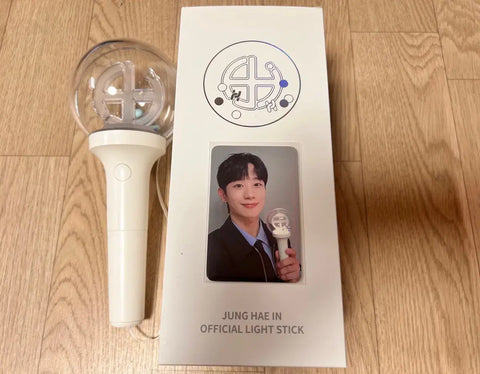 I'm selling Jung Hae-in's official light stick.