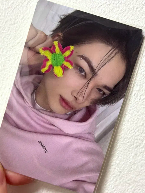 Selling Enhypen Romance Niki photocard.