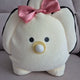 Selling oyster mochi medium-sized plush doll.