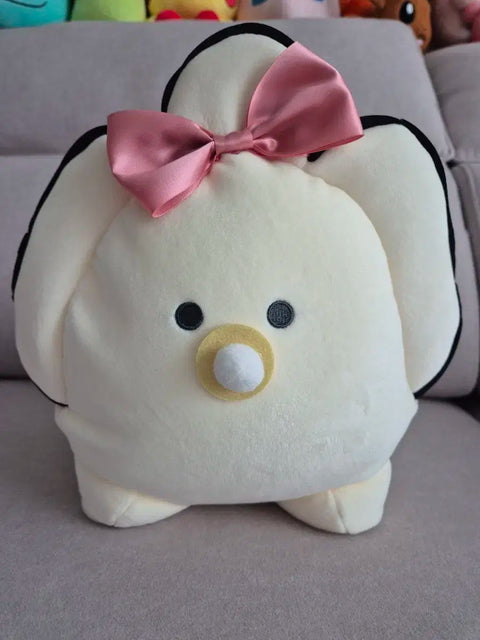 Selling oyster mochi medium-sized plush doll.