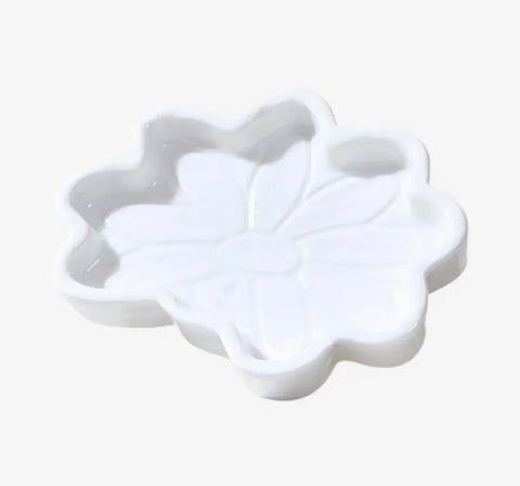 Joan Friends & Plate White