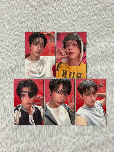 TXT Views Official Photocard Set