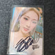 Haseul có chữ ký photocard ARTMS LOONA