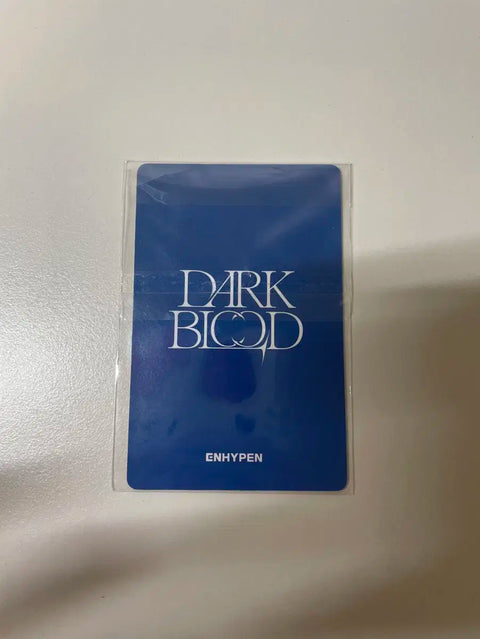 DarkBlood Niki Izwi Unopened Photocard
