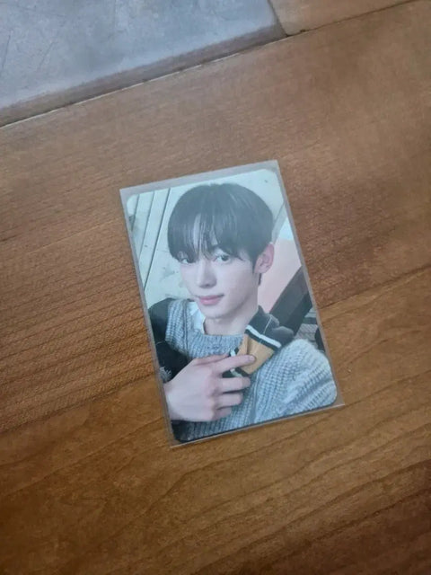 TWS Hanjin Last Bell Workshop Photocard