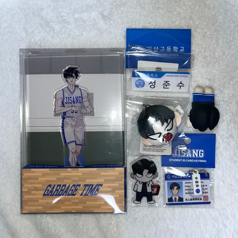 Garbage Time Seong Jun-soo Acrylic Name Tag Cheek Puffing Keyring