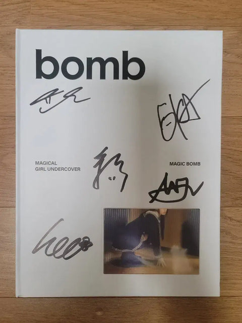 ILLIT autographed album full set unreleased promo ILLIT bomb transfer signature
