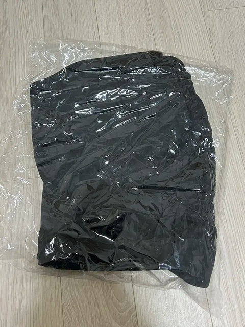 L) Unopened official Haikyuu Karasuno jersey bottoms for sale.
