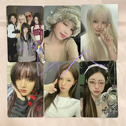 Selling kids' photo card Chinese KFC collaboration set.