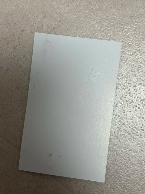 Selling Eren Polaroid photocard.