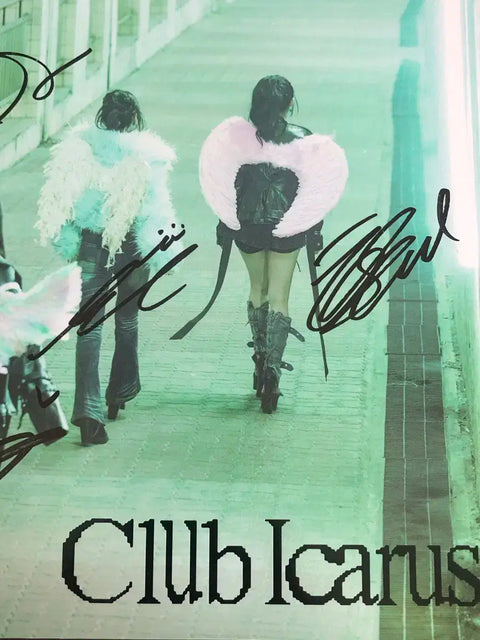 Artemis ARTMS full member autographed album