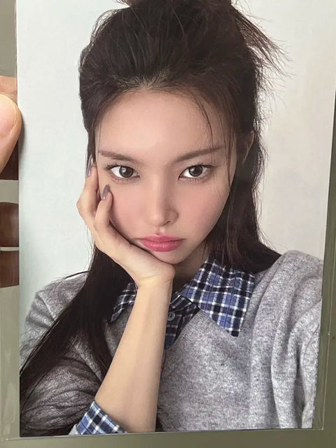 ILLIT Puppy Love Weverse Benefit Bundle Sale