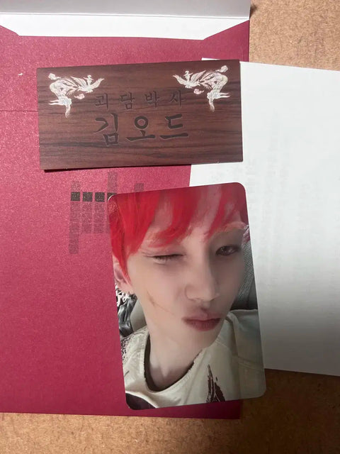 SHINee Key Hunter Odd Room Limited Edition Photocard