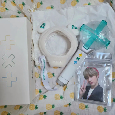 URGENT SALE)) TXT Light Stick Full Set + Hat Bundle Sale