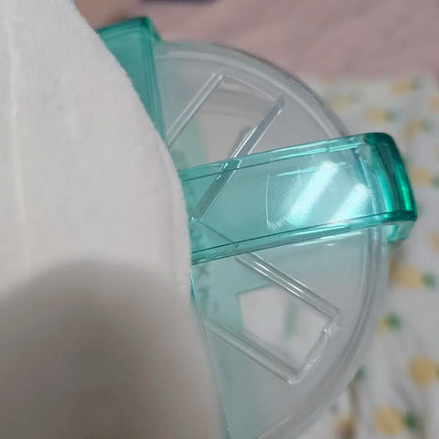 URGENT SALE)) TXT Light Stick Full Set + Hat Bundle Sale