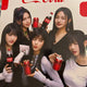 Thanh toán ngay lập tức) Áp phích Coca-Cola NewJeans