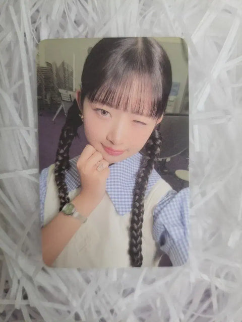 I'm transferring Ive, Red Velvet, Empathy, Workshop, Rei photocard.