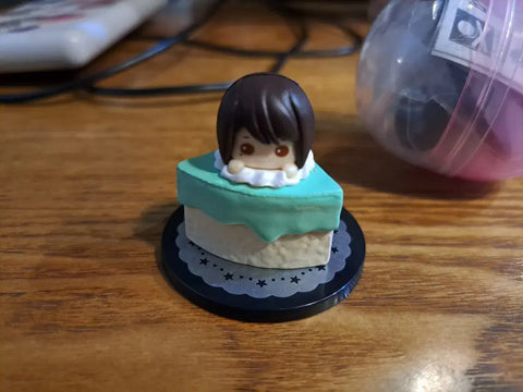 Unopened Shoko Hidden Jade/Jewel Interdiction Zone Petit Chara Cake Figure