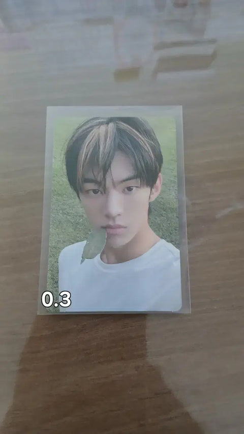 TWS Dohoon photocard selling quickly.