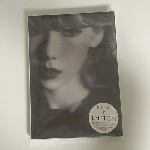 Album thứ 2 của Taeyeon Spark Purpose White chưa mở