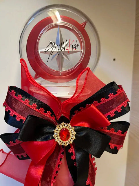 Stray Kids Compass Bong, Compass Bong
