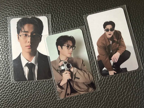 Young K Lee ClicClac Photo Card