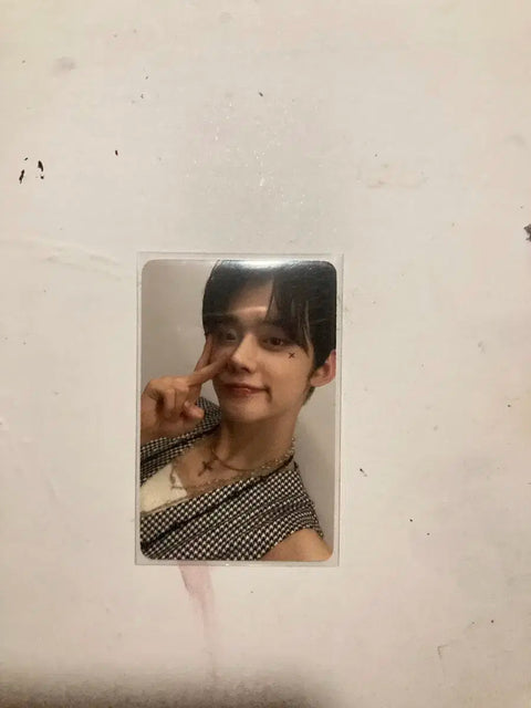 TXT Yeonjun photocard transfer