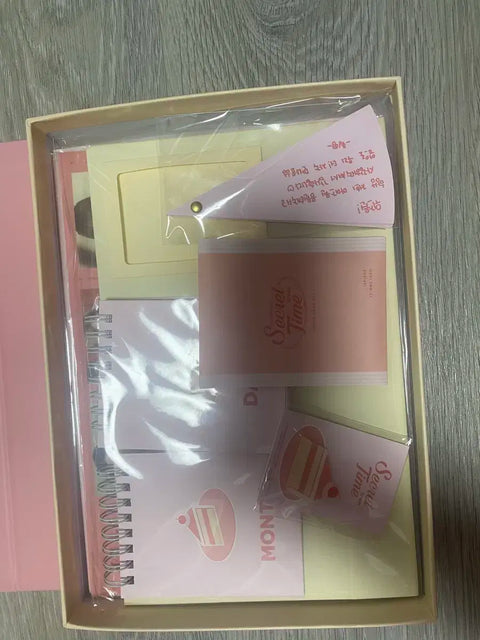 IZ*ONE Secret Time