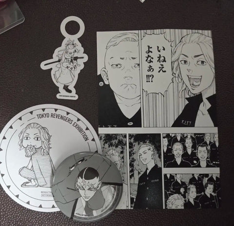 Selling Doriben (Tokyo Revengers) exhibition goods as a bundle.