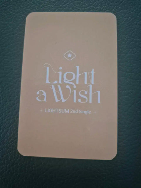 Chuyển ảnh thẻ chưa phát hành của Lightsum Sangah Vivace