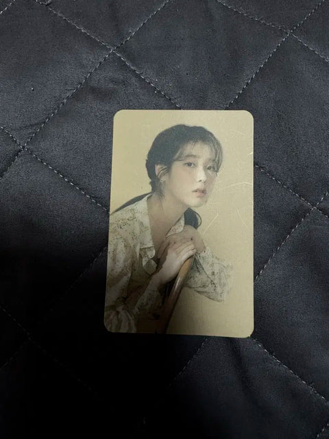 IU Lilac Photocard Binder