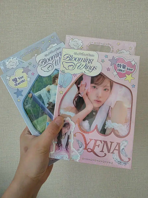 Album opened (excluding keyring)