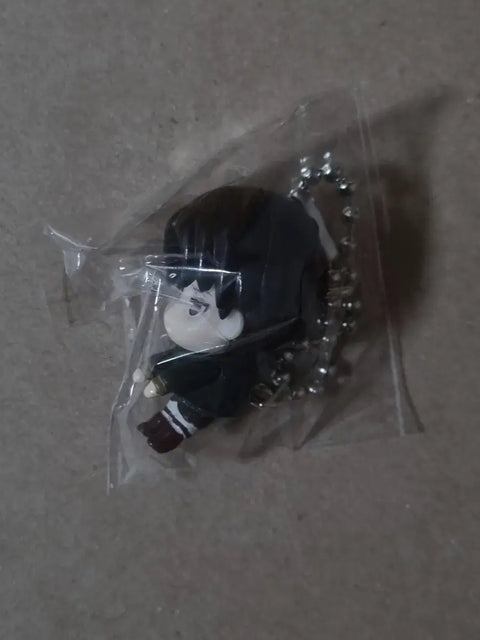 Attack on Titan Shingeki no Kyojin Figure Keychain Dangler Gacha Levi