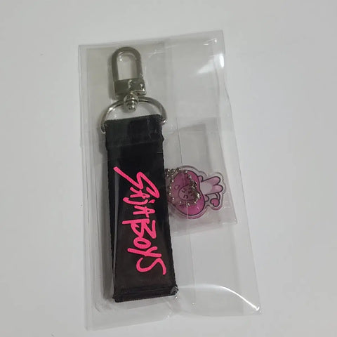 K-Pop Demon Hunters Romance Strap Keyring
