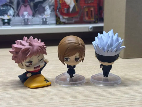 Jujutsu Kaisen Gacha Mini Stand Figure Gojo Itadori Nobara