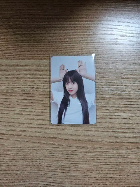 Bán thẻ ảnh Ive Yujin!