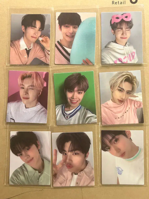 Selling ZB1 Colorgram special edition photo cards and Tamagotchi keychains.