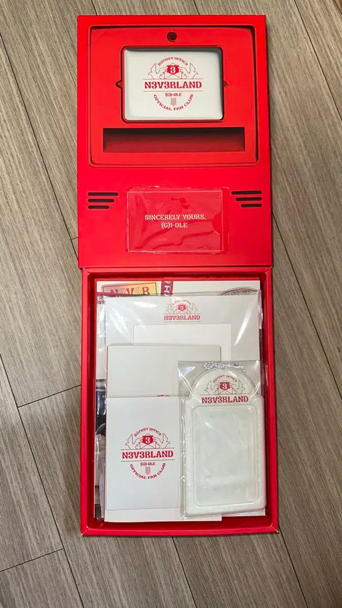 (G)I-DLE fan club Neverland 3rd gen kit resale