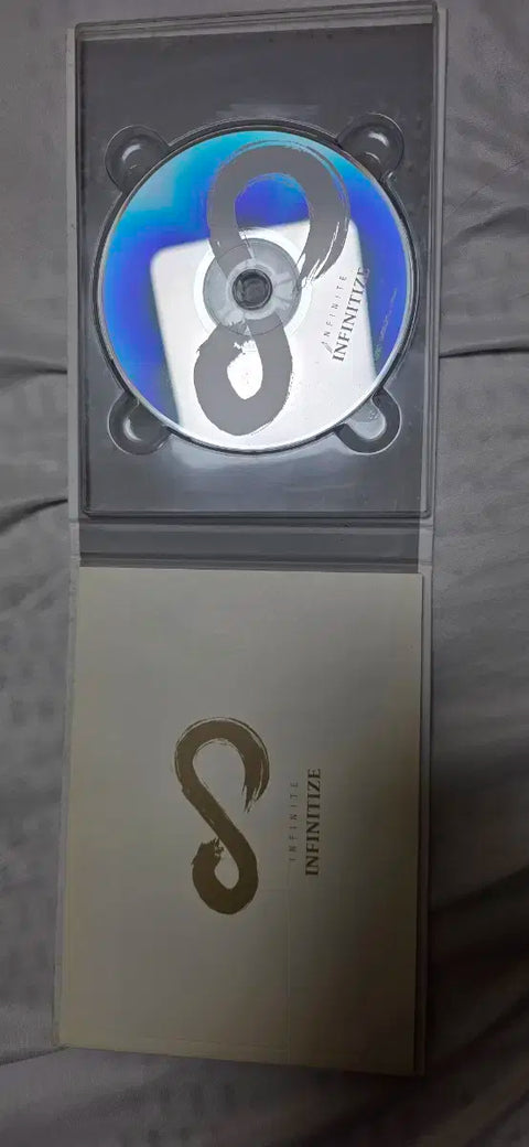 Infinite INFINITIZE The Chaser Autographed Album