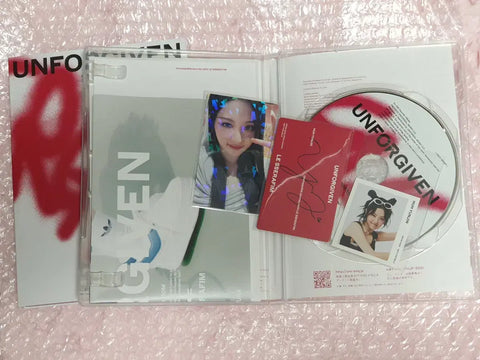 LE SSERAFIM Japanese Unforgiven Yunjin PC Full Set (6 cards total)